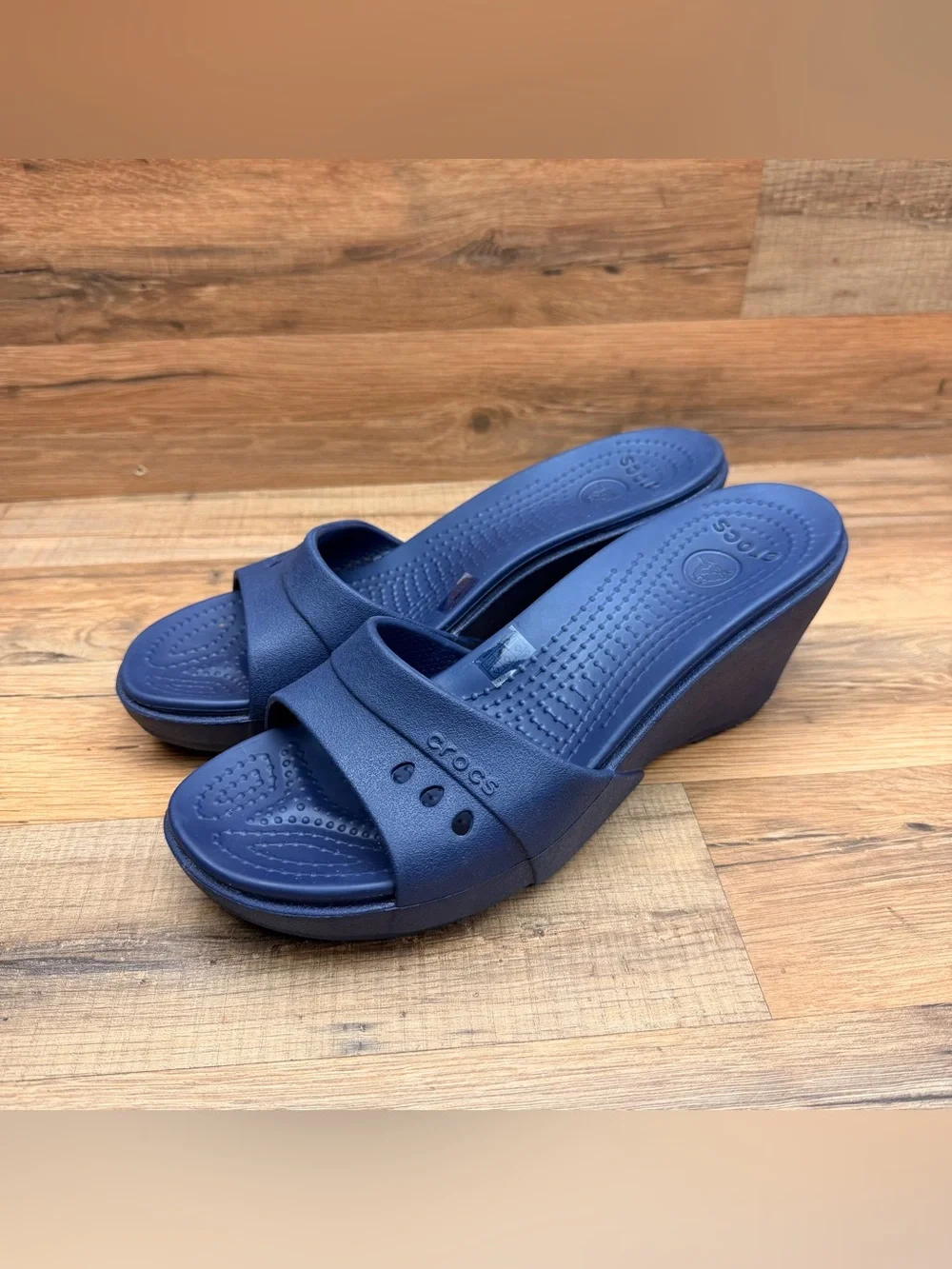 Crocs Women's size 9 Blue Wedge Slide Sandals